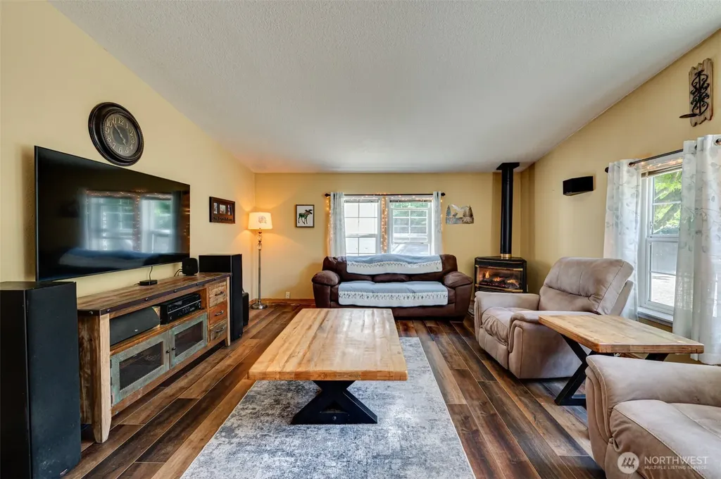 229 Prospect Road Woodland WA 98674