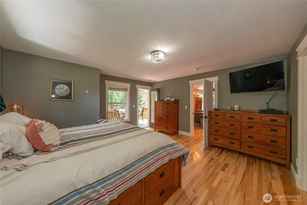 6031 139th Lane SW Rochester WA 98579
