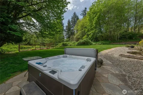 6031 139th Lane SW Rochester WA 98579