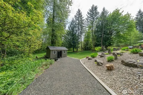 6031 139th Lane SW Rochester WA 98579