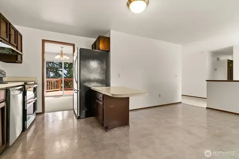 9236 NE 136th Place Kirkland WA 98034