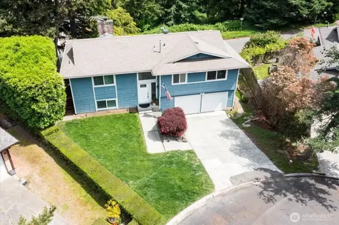 9236 NE 136th Place Kirkland WA 98034