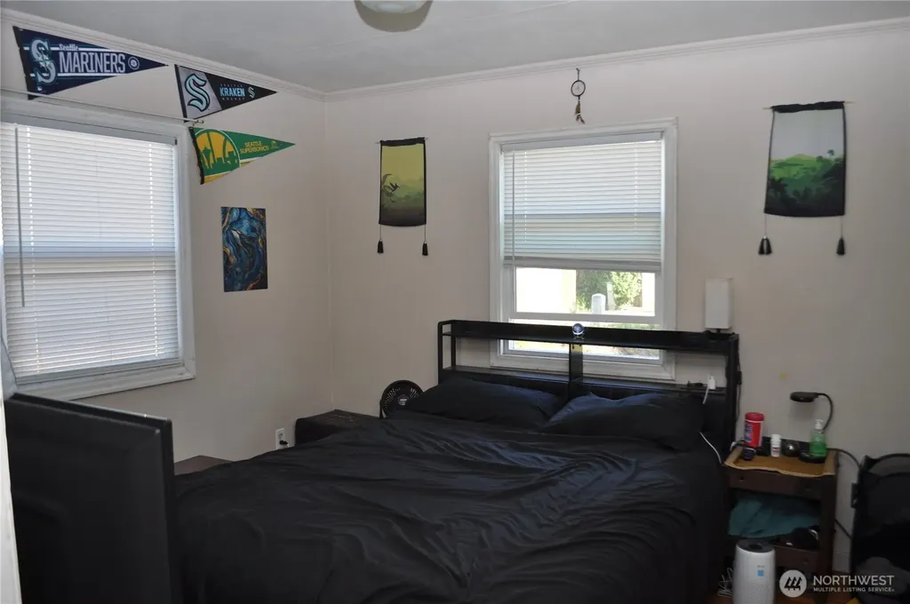 817 34th Street Anacortes WA 98221