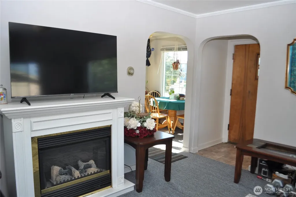 817 34th Street Anacortes WA 98221