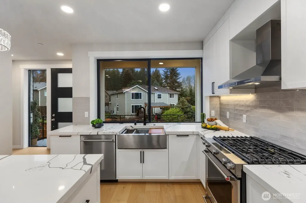 19628 Flibert Drive Bothell WA 98012