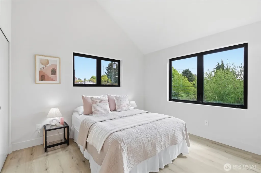 326 NW 80th Street Seattle WA 98117