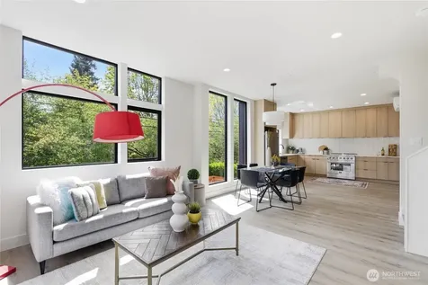 326 NW 80th Street Seattle WA 98117