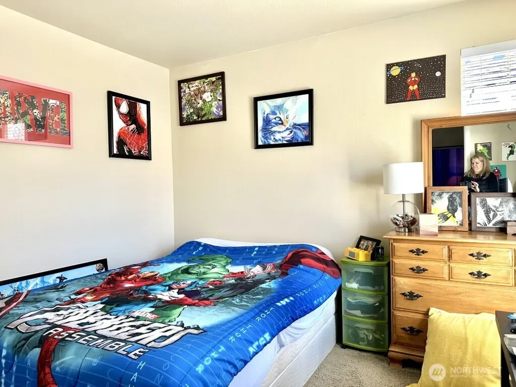515 225th Place NE Sammamish WA 98074