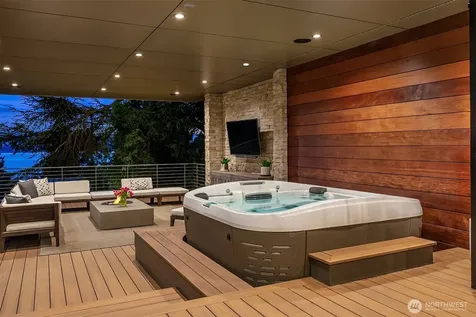 2825 Magnolia Boulevard W Seattle WA 98199