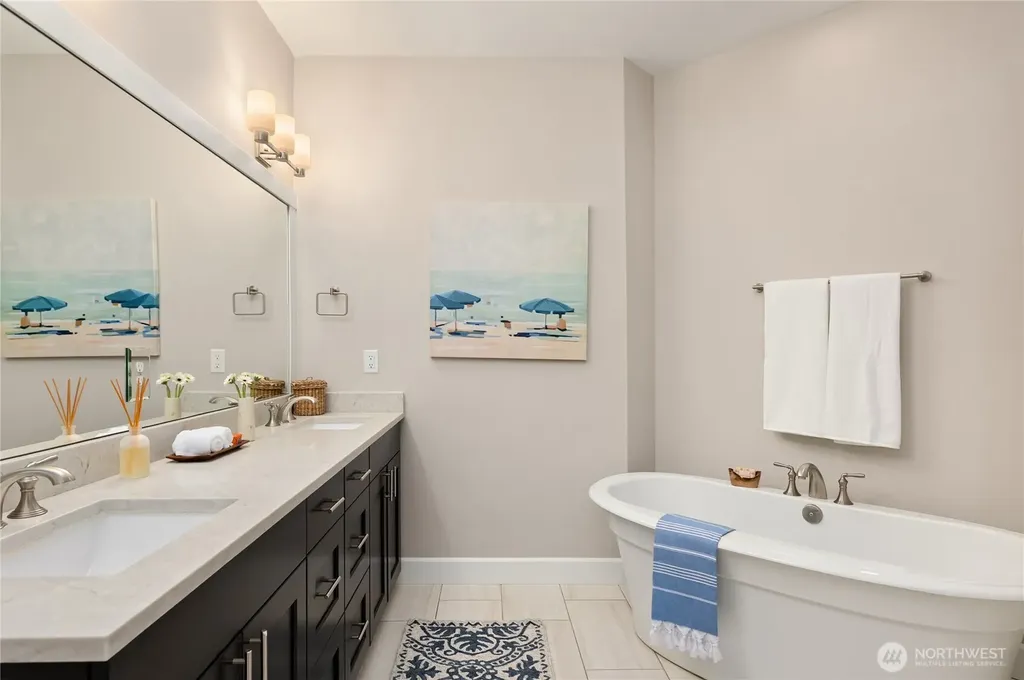 6903 NE New Brooklyn Road Bainbridge Island WA 98110