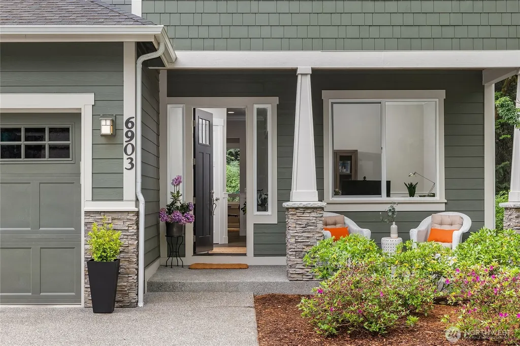 6903 NE New Brooklyn Road Bainbridge Island WA 98110
