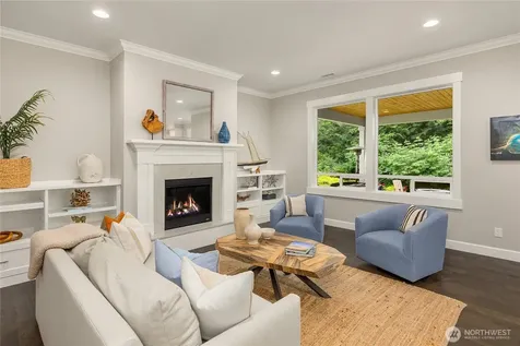 6903 NE New Brooklyn Road Bainbridge Island WA 98110