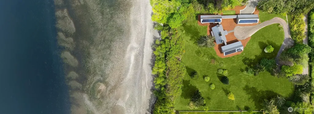 15137 Henderson Road Bainbridge Island WA 98110
