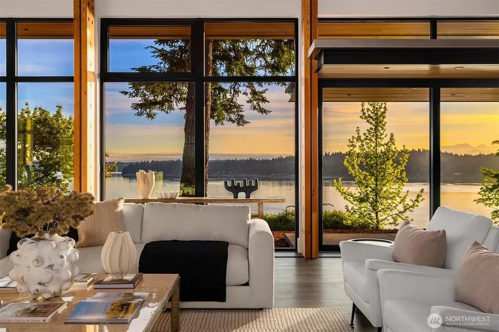 15137 Henderson Road Bainbridge Island WA 98110