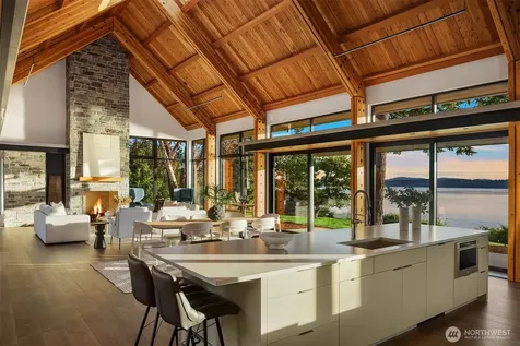 15137 Henderson Road Bainbridge Island WA 98110