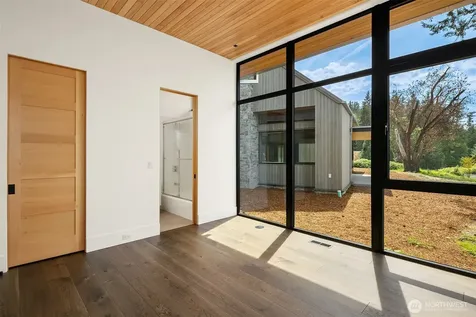 15137 Henderson Road Bainbridge Island WA 98110