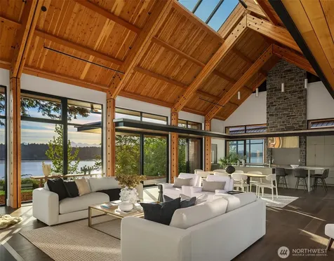 15137 Henderson Road Bainbridge Island WA 98110