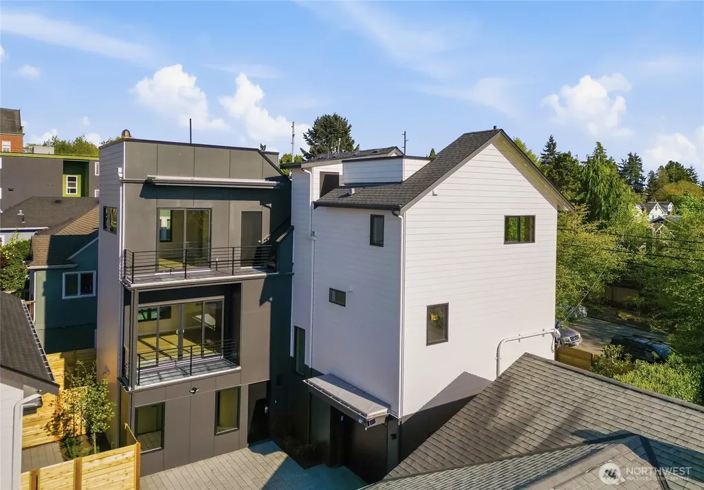 326 NW 80th Street Seattle WA 98117