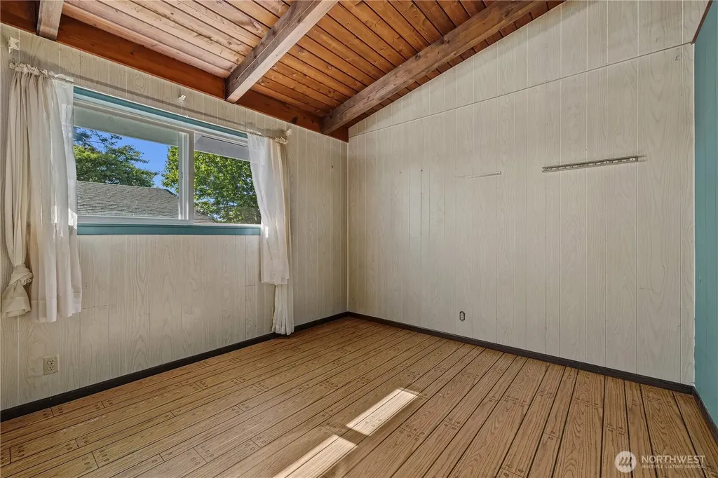 941 Diane Avenue Oak Harbor WA 98277