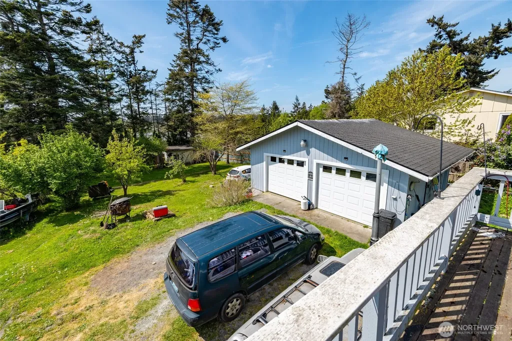 941 Diane Avenue Oak Harbor WA 98277
