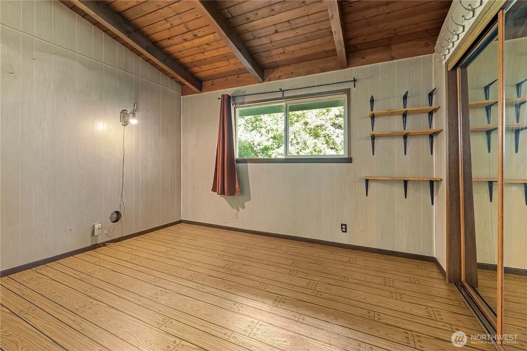 941 Diane Avenue Oak Harbor WA 98277