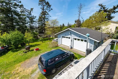 941 Diane Avenue Oak Harbor WA 98277