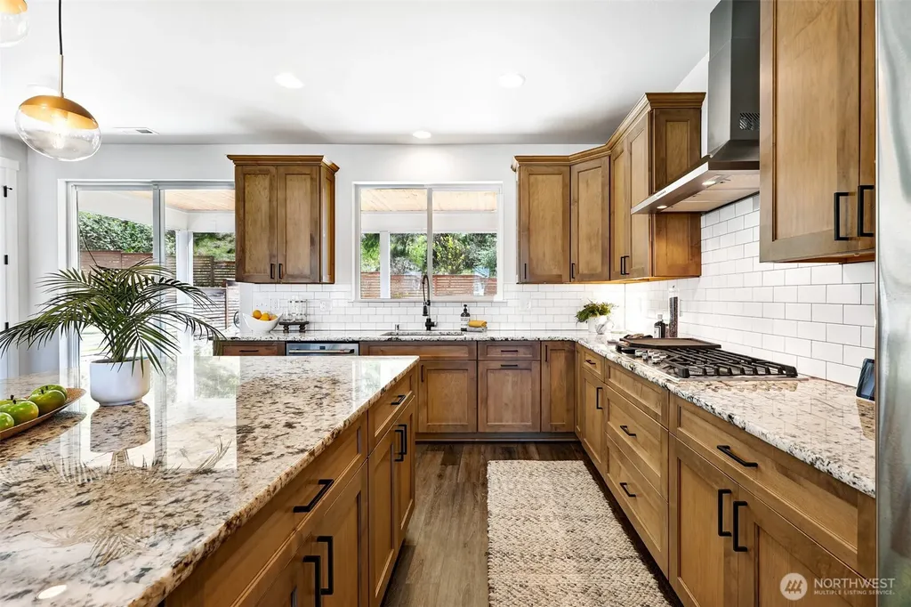 8396 28th Street Ct East Edgewood WA 98371