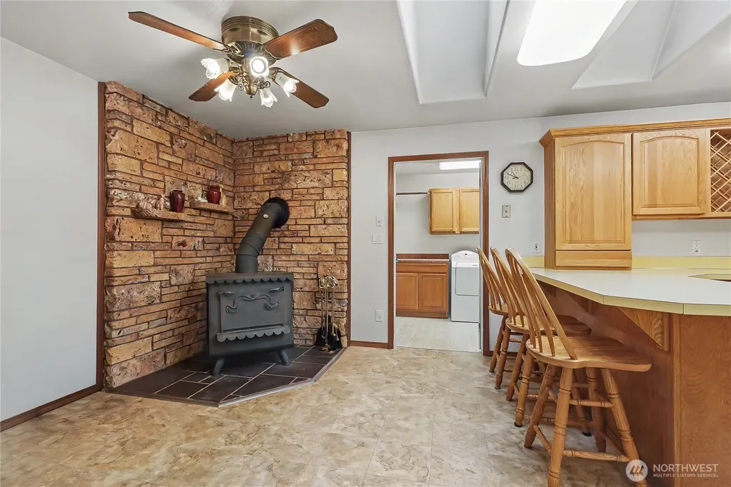 6428 201st Avenue SW Centralia WA 98531