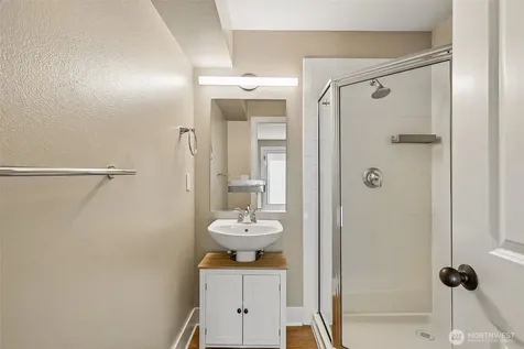 1078 NE High Street Issaquah WA 98029