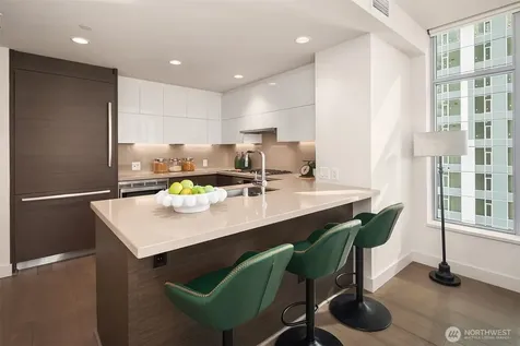 583 Battery Street Seattle WA 98121