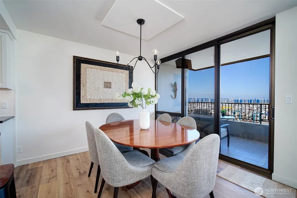 6535 Seaview Avenue NW Seattle WA 98117
