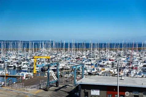 6535 Seaview Avenue NW Seattle WA 98117