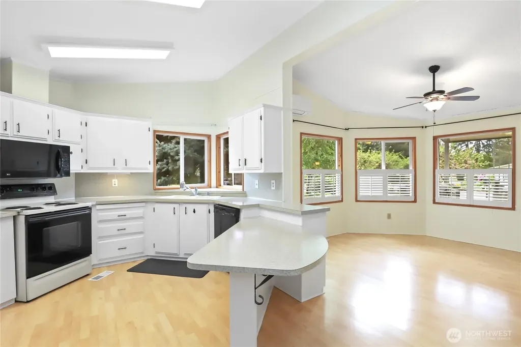140 Frederick Drive Sequim WA 98382