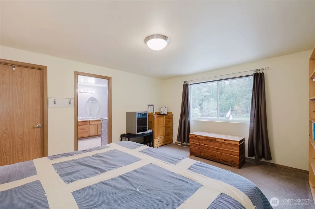 10720 Wicks Lake Road SW Port Orchard WA 98367