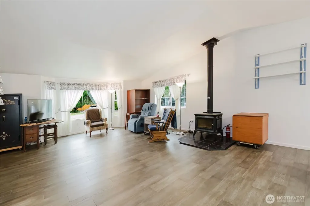 10720 Wicks Lake Road SW Port Orchard WA 98367