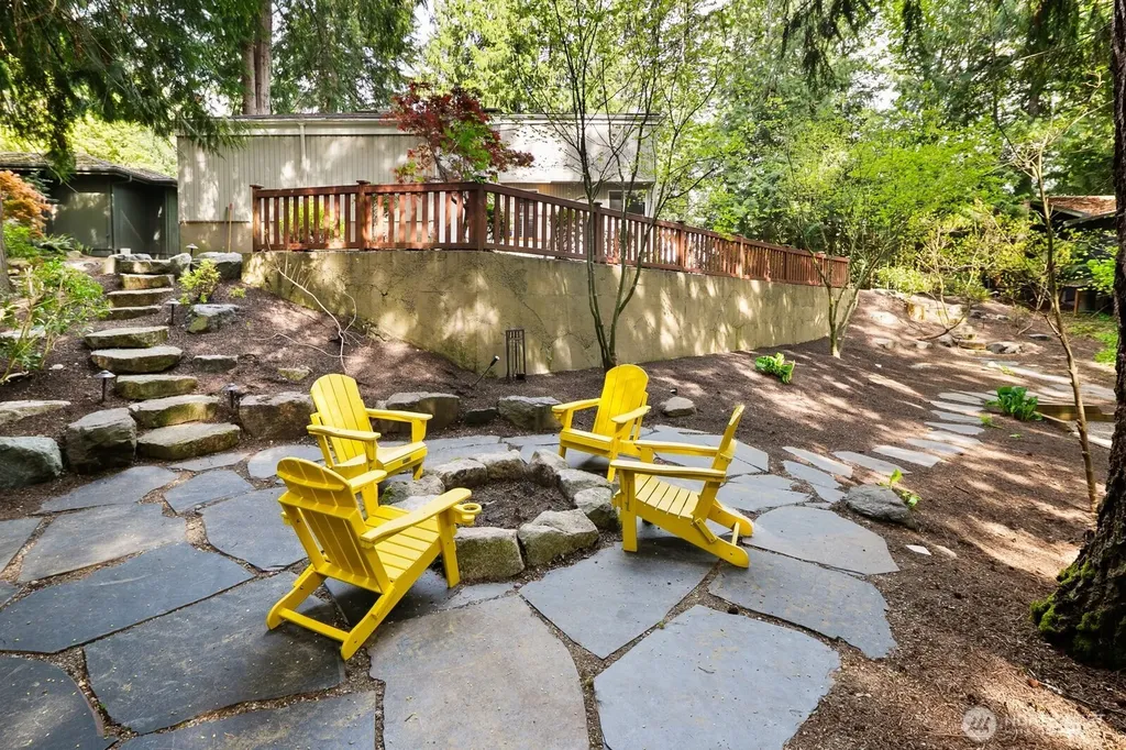 1445 293rd Avenue NE Carnation WA 98014