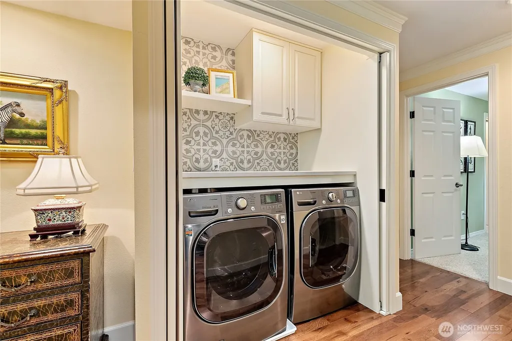 6771 81st Avenue SE Mercer Island WA 98040