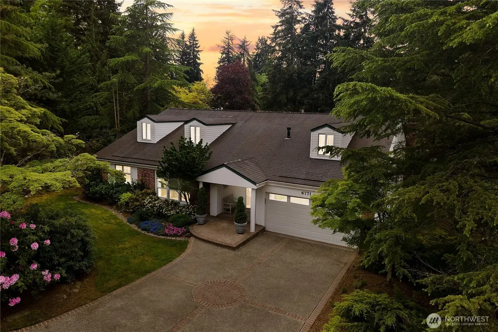 6771 81st Avenue SE Mercer Island WA 98040