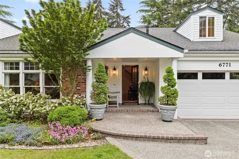 6771 81st Avenue SE Mercer Island WA 98040