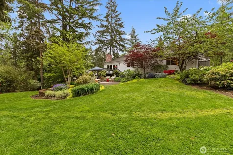 6771 81st Avenue SE Mercer Island WA 98040