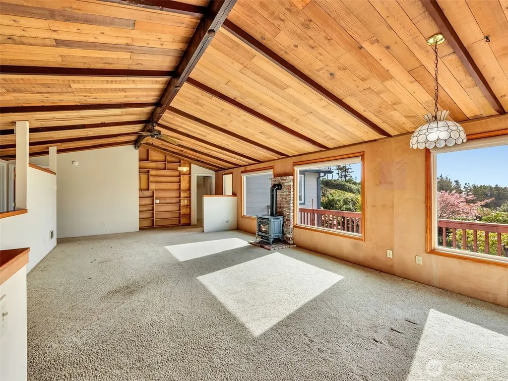 1008 300th Place Ocean Park WA 98640