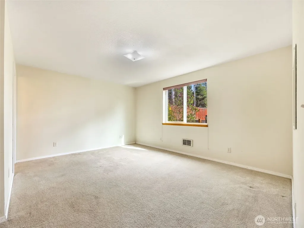 1008 300th Place Ocean Park WA 98640