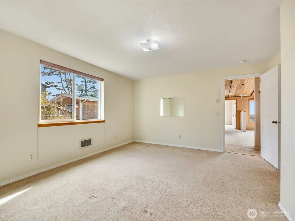 1008 300th Place Ocean Park WA 98640