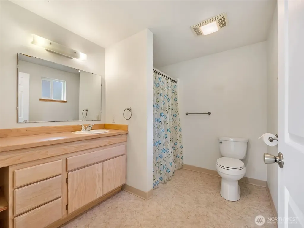 1008 300th Place Ocean Park WA 98640