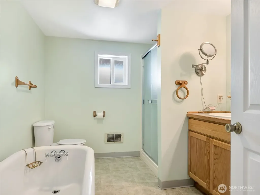1008 300th Place Ocean Park WA 98640