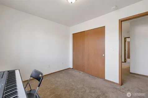 4622 S 73rd Street Court Tacoma WA 98409