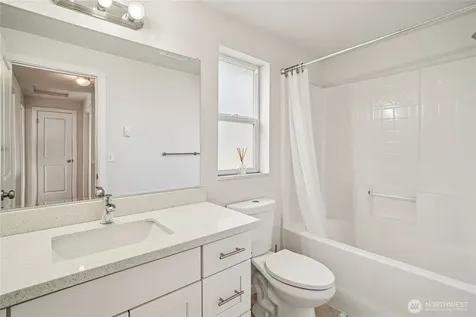 11839 79th Avenue S Seattle WA 98178