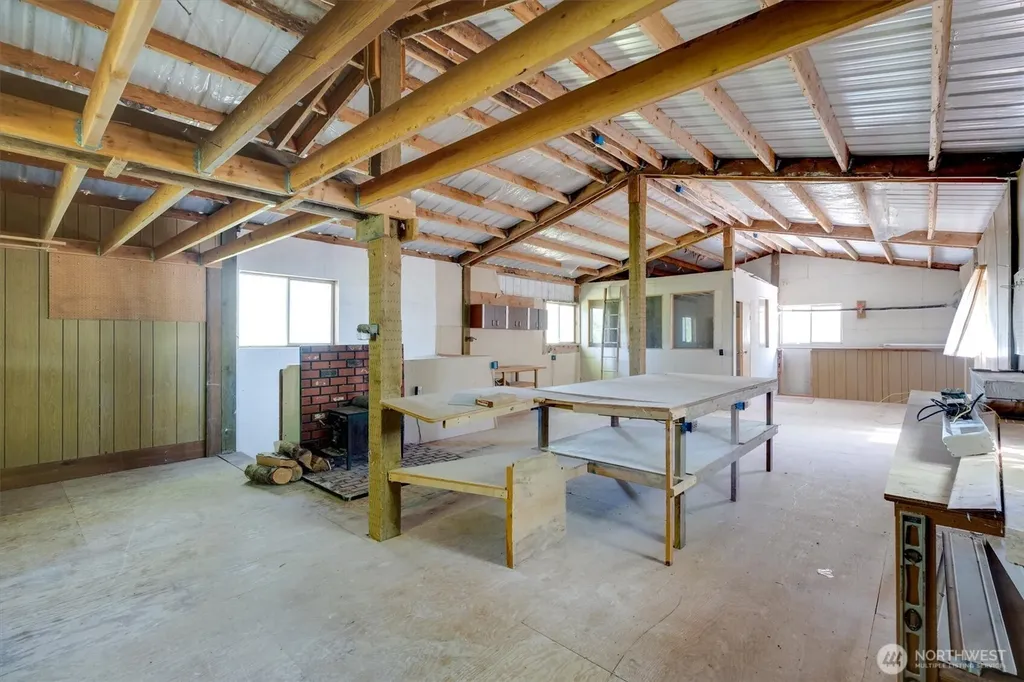 672 Walker Road Kelso WA 98626