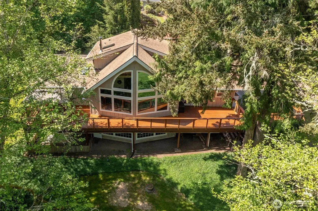 672 Walker Road Kelso WA 98626