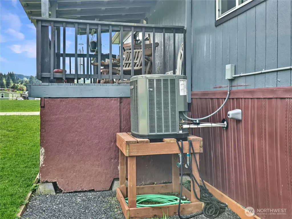 150 Nix Lane Centralia WA 98531